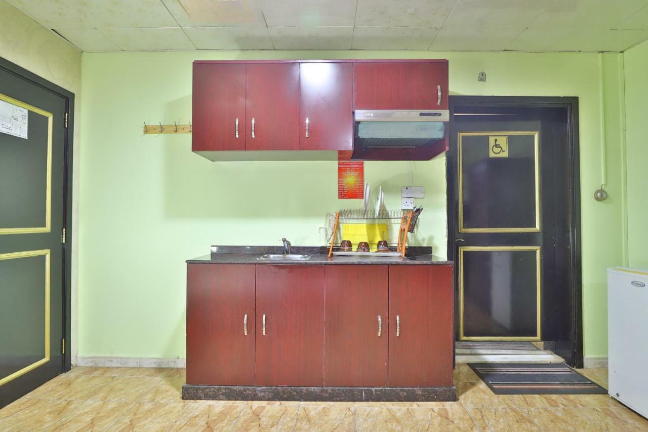 Oyo 261 Remas Hotel Apartment Ντουμπάι Εξωτερικό φωτογραφία