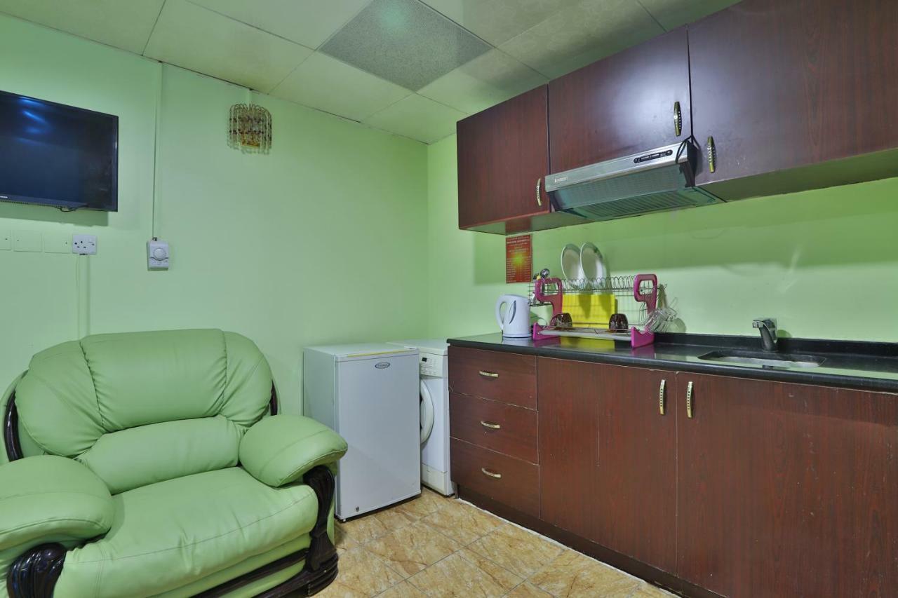 Oyo 261 Remas Hotel Apartment Ντουμπάι Εξωτερικό φωτογραφία